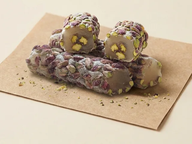 Rolo estilo Malatya com pistache